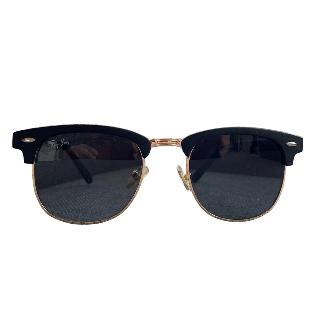 Ray-Ban RB3016 Clubmaster Classic Black and Gold Smoke Lens Sunglasses - Picture 5 of 9